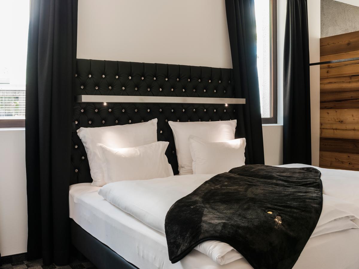 Garni Hotel Katzenthalerhof Lana Eksteriør bilde